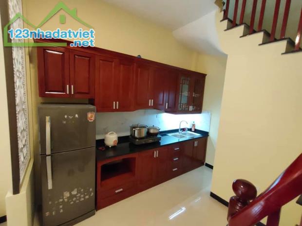 NHÀ ĐẸP HIẾM- LÔ GÓC 3 THOÁNG- GẦN PHỐ- CẦU ĐƠ -6.29 TỶ. - 1