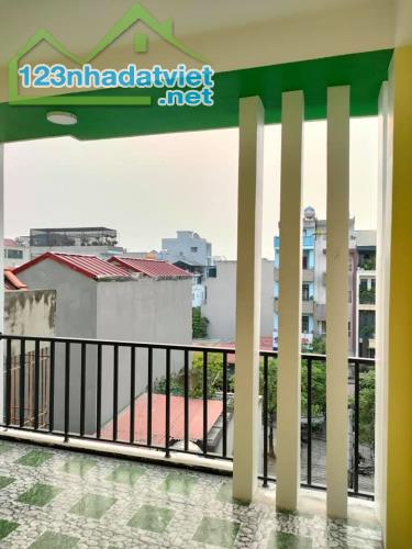NHÀ ĐẸP HIẾM- LÔ GÓC 3 THOÁNG- GẦN PHỐ- CẦU ĐƠ -6.29 TỶ. - 4