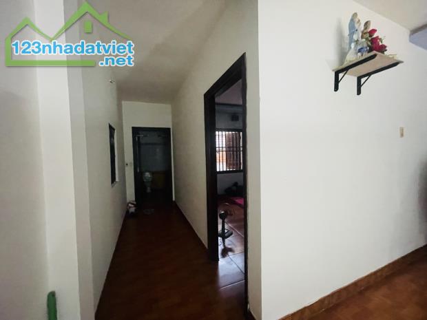 🏠 BÁN GẤP Nhà Mặt Tiền Đường 10m-102M2- 2Tầng BTCT, Huỳnh Thị Hai, Q12, Giá CHỈ 6.2 TỶ 📍 - 1