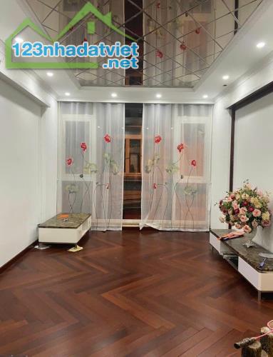 Bán nhà phố Vũ Hữu phân lô Ô tô tránh - 55m nhà 5 tầng giá 18,3 tỷ - 3