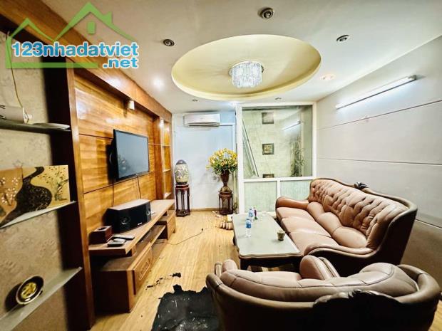 Bán nhà Pháo Đài Láng 44m2 xây dựng 5 tầng - 5