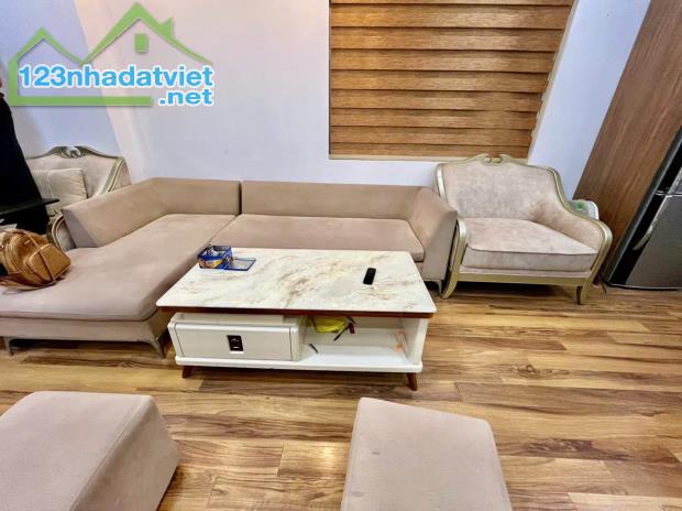 Chính chủ gửi bán CĂN GÓC 80m2 full nội thất, giá 2.85 tỷ, nằm trong 6 tòa mới nhất - 3
