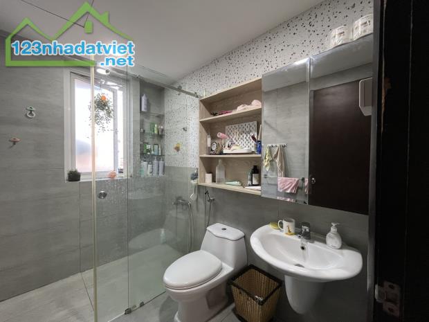 Cho thuê căn hộ chung cư Phú Mỹ, quận 7, 3 phòng ngủ, 120m2, full nội thất, LH 0916.808038 - 2