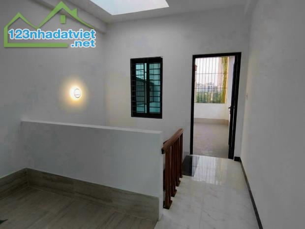 Chủ Nhà Cần Bán Gấp Căn Nhà Mới Xây Ở Xa La,HĐ,Ô Tô Đỗ Gần.Gía 5.5Tỷ Có TL - 5