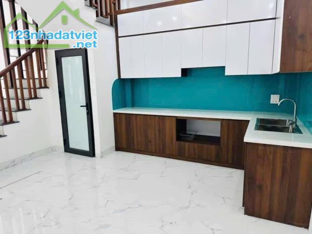 BÁN NHÀ MỚI 6 TẦNG NGÕ 77 BÙI XƯƠNG TRẠCH – LÔ GÓC THOÁNG – GẦN Ô TÔ – GIÁ 8.6 TỶ - 3