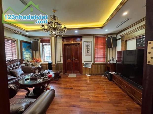 Bán nhà ngõ 43 Cổ Nhuế,ô tô vào nhà,52m,4T,giá 11 tỷ,Từ Liêm,LH Hải 0966866250 - 1