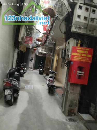 Bán gấp giá rẻ Mai Hương 20m, 4 tầng, mặt tiền 3m, 3  tỷ Hai Bà Trưng. - 3
