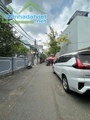 HẺM XE TẢI - XE HƠI NGỦ TRONG NHÀ - SỔ NỞ HẬU- 3PN- 6.8x8- 6.6T - 4