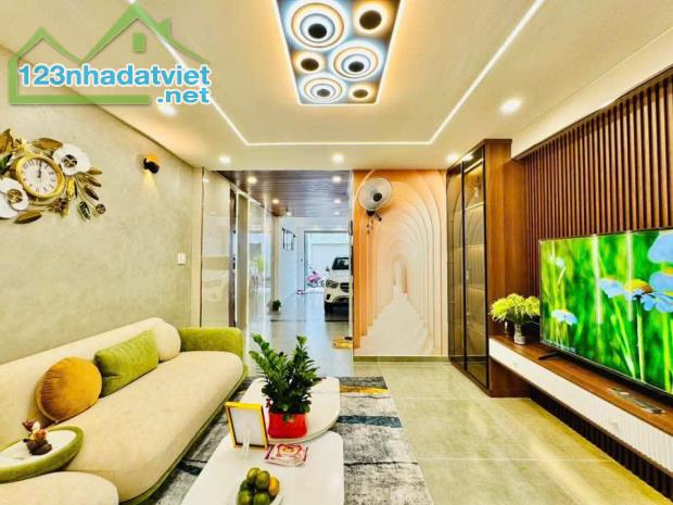 Bán nhà hẻm 6m Phạm Văn Chiêu, P9, 4x15, 5 lầu, thang máy, 9.8 tỷ TL - 3