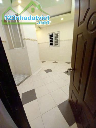 Nhà 3 Tầng Phạm Thế Hiển Phường 6 Quận 8, Giá 4.48 tỷ - 1
