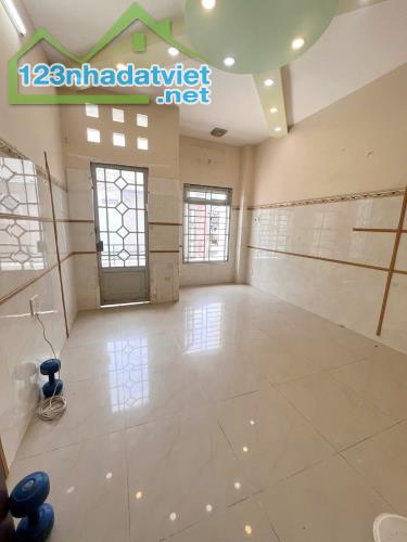Nhà 3 Tầng Phạm Thế Hiển Phường 6 Quận 8, Giá 4.48 tỷ - 3
