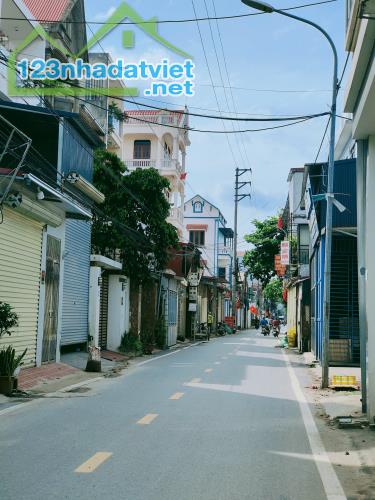 Bán đất Đức Thượng ,diện tích 80m2,mặt tiền 5.6m,trục chính ô tô tránh ,kinh doanh - 2