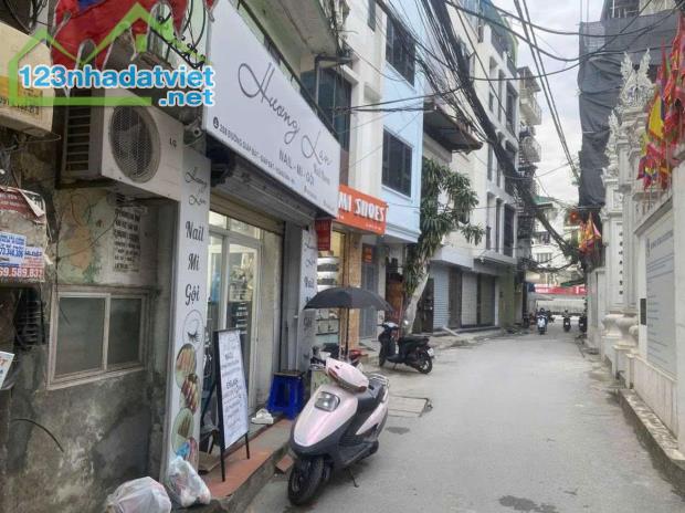 Bán nhà 14.6tỷ  tại Giáp Bát Hoàng Mai Hà Nội diện tích 73m2 x nhà 2 tầng x mặt tiền 5m - 1