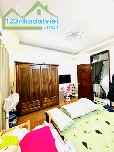 Bán nhà 5 tầng, 35m, Đại Đồng, Hoàng Mai, ô tô gần giá nhỉnh 5 tỷ - 1