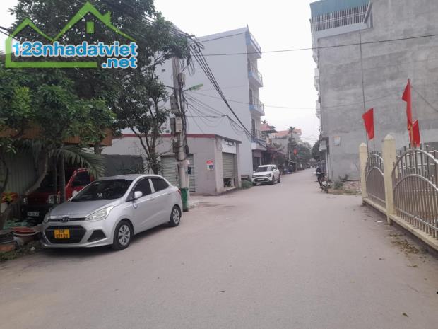 ĐẤT BIÊN GIANG ĐƯỜNG 2 ÔTÔ TRÁNH 3.X TỶ - 2