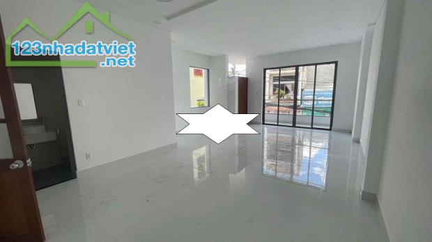 Cho thuê nhà mặt tiền Thạch Lam 144m², 2 Lầu - NGANG 8M - GẦN CHUNG CƯ - 3