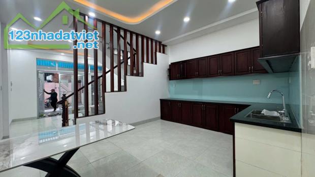 BÁN NHÀ ĐẸP FULL NỘI THẤT – XUÂN LẠC, VĨNH NGỌC, ĐƯỜNG Ô TÔ – VÀO Ở NGAY GIÁ CHỈ 3T050