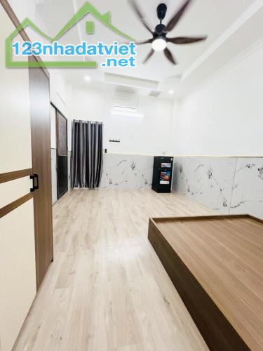 Bán căn hộ dịch vụ Tạ Quang Bửu ngang khủng 9m, dòng tiền 35tr chỉ 11 tỷ nhỉnh - 1