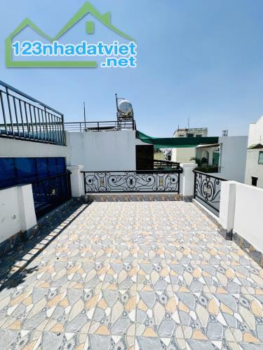 BÁN NHÀ CHÍNH CHỦ - NHÀ MỚI - 5 TẦNG BTCT - HXH - 5PN 6WC - NGUYỄN THƯỢNG HỀN - P5 BÌNH - 3