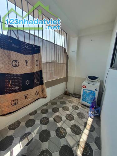 CHÍNH CHỦ CẦN BÁN CĂN NHÀ PHÚ LƯƠNG, GẦN PHỐ GẦN Ô TÔ, 30M2, 4 TẦNG, MT 4M GIÁ CHỈ 4,5 TỶ - 1