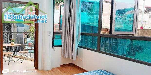 Cho thuê căn hộ ngõ 317 Bùi Xương Trạch,  50m2.2 ngủ .1 wc, 7tr5 đóng 1 cọc 1, phí rẻ - 1