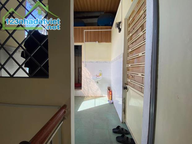 Chính chủ bán dãy trọ 110m2 ngang 10m nở hậu gần ĐH Duy Tân Nguyễn Văn Linh Đà Nẵng chưa - 3