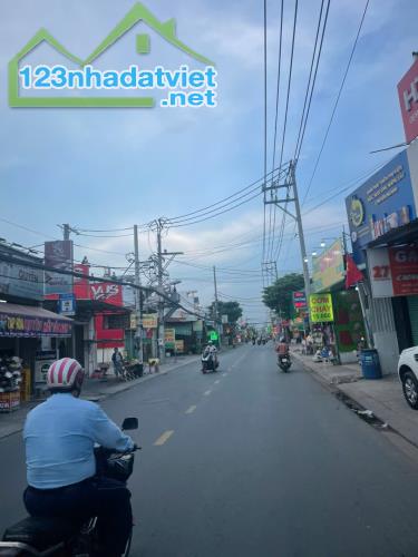 Bán nhà mặt tiền 15x40m giá 25 tỷ Đường Phan Văn Hơn