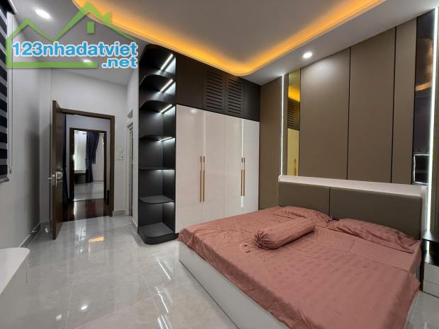 BÁN GẤP NHÀ MẶT TIỀN THỚI AN 13, QUẬN 12 –4 TẦNG, 100m²–CHỈ 9,5 TỶ –FULL NỘI THẤT CAO CẤP - 3