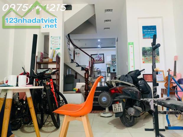 Bán gấp NHÀ mặt tiền Hiệp Bình Phước – Giá chỉ 13.5 tỷ  Chủ bao sang tên – dòng tiền ổn - 3