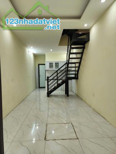 BÁN NHÀ 4 TẦNG, 3 PN - PHỐ VỌNG, HAI BÀ TRƯNG - GIÁ 4 TỶ - VỊ TRÍ VÀNG - 3