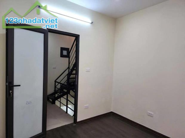 BÁN NHÀ 4 TẦNG, 3 PN - PHỐ VỌNG, HAI BÀ TRƯNG - GIÁ 4 TỶ - VỊ TRÍ VÀNG - 4
