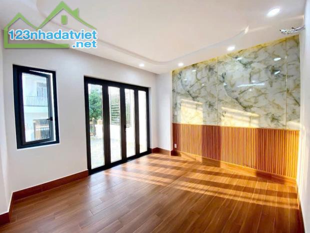 Bán Nhà Mặt Tiền,Ngay Ngã Tư Bốn xã,BHHA ( 4m x 16 m x 3 Tầng) 6,95 Tỷ TL - 2