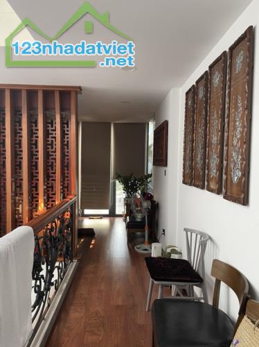 Bán Nhà Đẹp Dương Quảng Hàm – Khu Dân Trí Cao, 4PN, 5m x 22m, nhỉnh 8 tỷ - 1