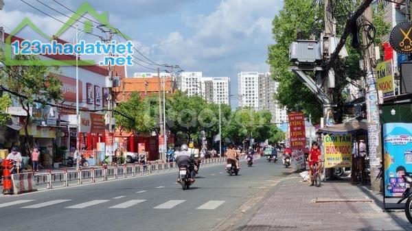 BÁN NHÀ GÓC 2 MẶT TIỀN – PHÚ LÂM – TÂM ĐIỂM KINH DOANH – VỊ TRÍ KHÔNG THỂ THAY THẾ - 1