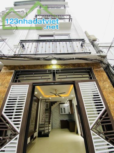 Cần Bán Gấp Căn Nhà Đang Hoàn Thiện Ở Mậu Lương,HĐ,Ô Tô Đỗ Gần.Giá 6.5Tỷ Có TL