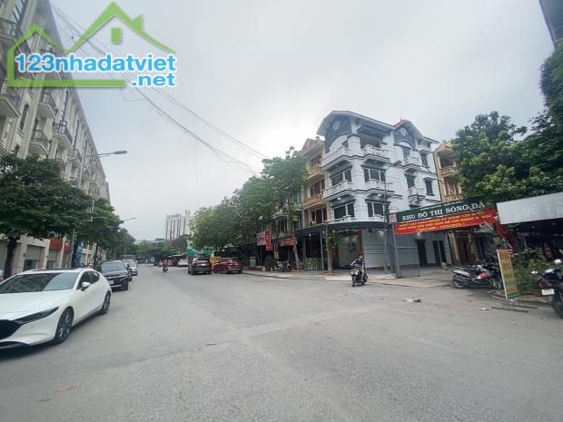 Vạn phúc Lô góc 51m 4 tầng, vỉa hè,kinh doanh ngày đêm, chục ô tô tránh, view him lam - 1