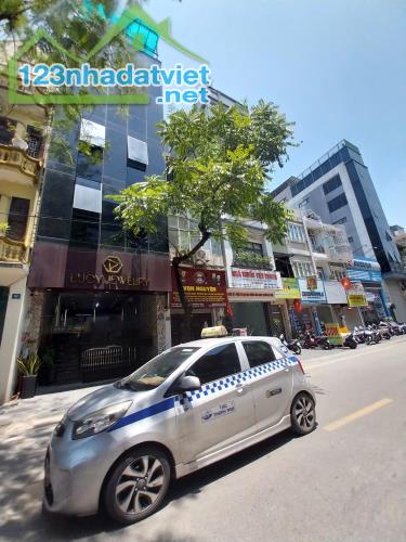 ĐỪNG DO DỰ - [MẶT PHỐ VỌNG - 38m 5 Tầng] Kinh Doanh Vỉa hè đá bóng, SĐCC. CHỈ 11.53 tỷ