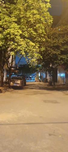 BÁN NHÀ ĐƯỜNG CHIẾN THẮNG - HÀ ĐÔNG, VỊ TRÍ CỰC ĐỈNH,HƯỞNG TRỌN MỌI TIỆN ÍCH, Ô TÔ ĐỖ CỬA - 1