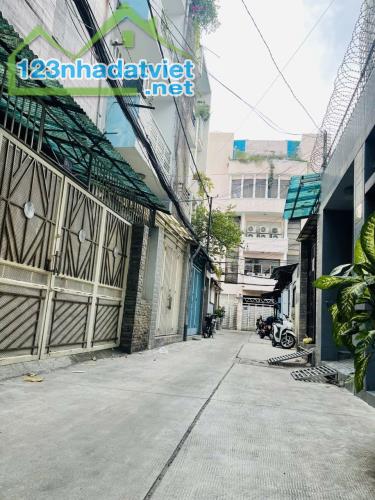 Bán nhà cấp 4 quận 10, 146 m2, 6x23m, hẻm xe hơi, 19.9 tỷ