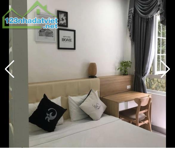 Toà căn hộ 4 tầng đường Tô Hiến Thành. Dòng tiền 79tr/tháng . DT:184m , ngang 8m - 1