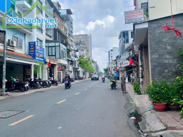 BÁN NHÀ CẤP 4, HXH 345 TRẦN HƯNG ĐẠO, P. Cầu kho , Quận 1.DT;4X19, GIÁ:18 TỶ - 2