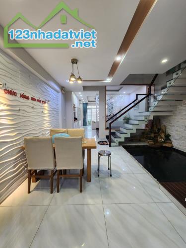 Bán nhà Mặt tiền Trung Chánh Hóc Môn, 5m x 33m, kinh doanh cực VIP, chỉ 10.1 tỷ. - 5