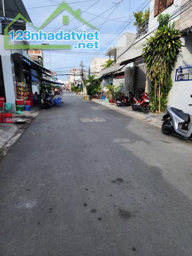 Cần bán nhà 2 mặt tiền đường nhựa nội bộ Hàn Thuyên gần biển, chợ lớn Phan Thiết.