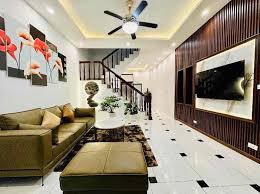 n nhà Tôn Thất Tùng ngõ thông 35m2 siêu đẹp giá 4,9 tỷ xây mới 5 tầng