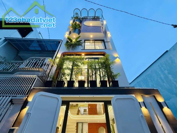 Bán siêu phẩm HXH vào nhà, đường số 9, p.16, GV, DT 50m2, 5 tầng, nội thất xịn sò, thiết