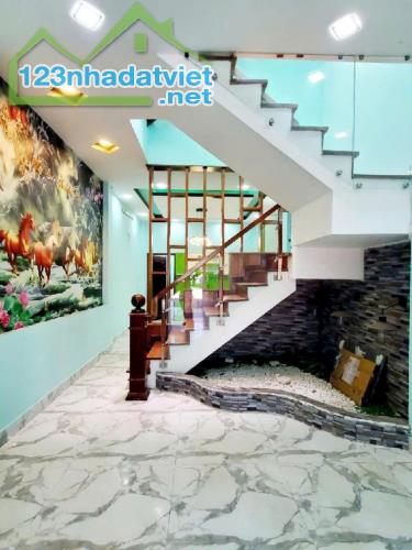 80M2 - 3 TẦNG - ĐƯỜNG 10M - HƯƠNG LỘ 2 BÌNH TÂN - SỔ HỒNG NỞ HẬU - CHỈ HƠN 5 TỶ TL - 2