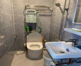 Bán nhà  Phạm Thế Hiển Q.8, 31m2, , cách 15m là bãi xe Hơi