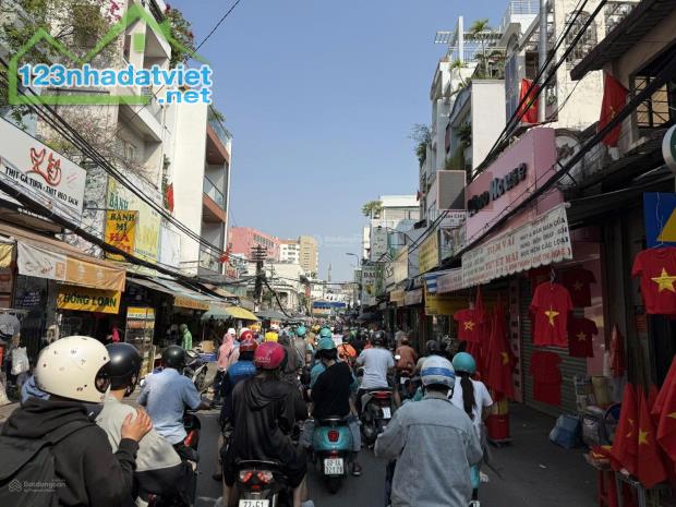 HOT HOT HOT - CẦN BÁN NHÀ MẶT TIỀN ĐƯỜNG PHAN VĂN HÂN, CHỢ THỊ NGHÈ tại Phường 19, Bình