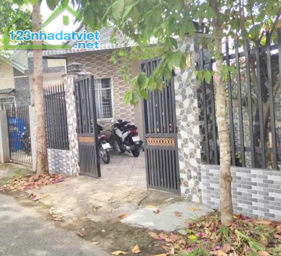 Vỡ Nợ Cần bán nhanh Căn nhà ở Chợ hóc Môn Sổ Hồng Riêng Sẵn 100m2  Giá 640triệu Bao Phí - 4