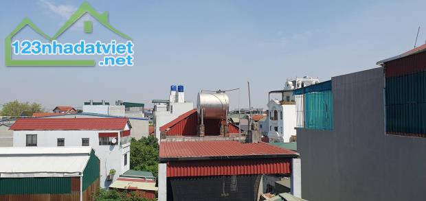 SIÊU PHẨM BÁT KHỐI 3 MẶT THOÁNG - NHÀ ĐẸP CHẮC CHẮN -  SÁT MẶT PHỐ - GIÁ CHỈ NHỈNH 4 TỈ - 1
